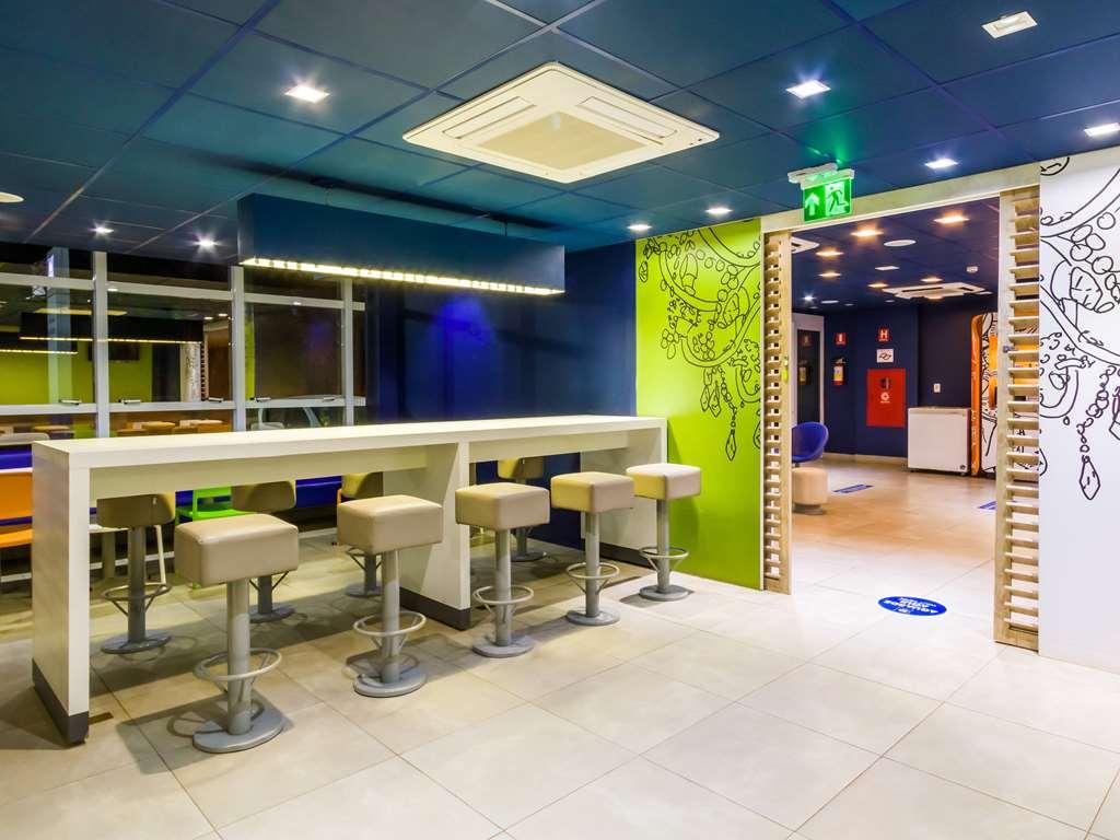Ibis Budget Sertãozinho Restauracja zdjęcie